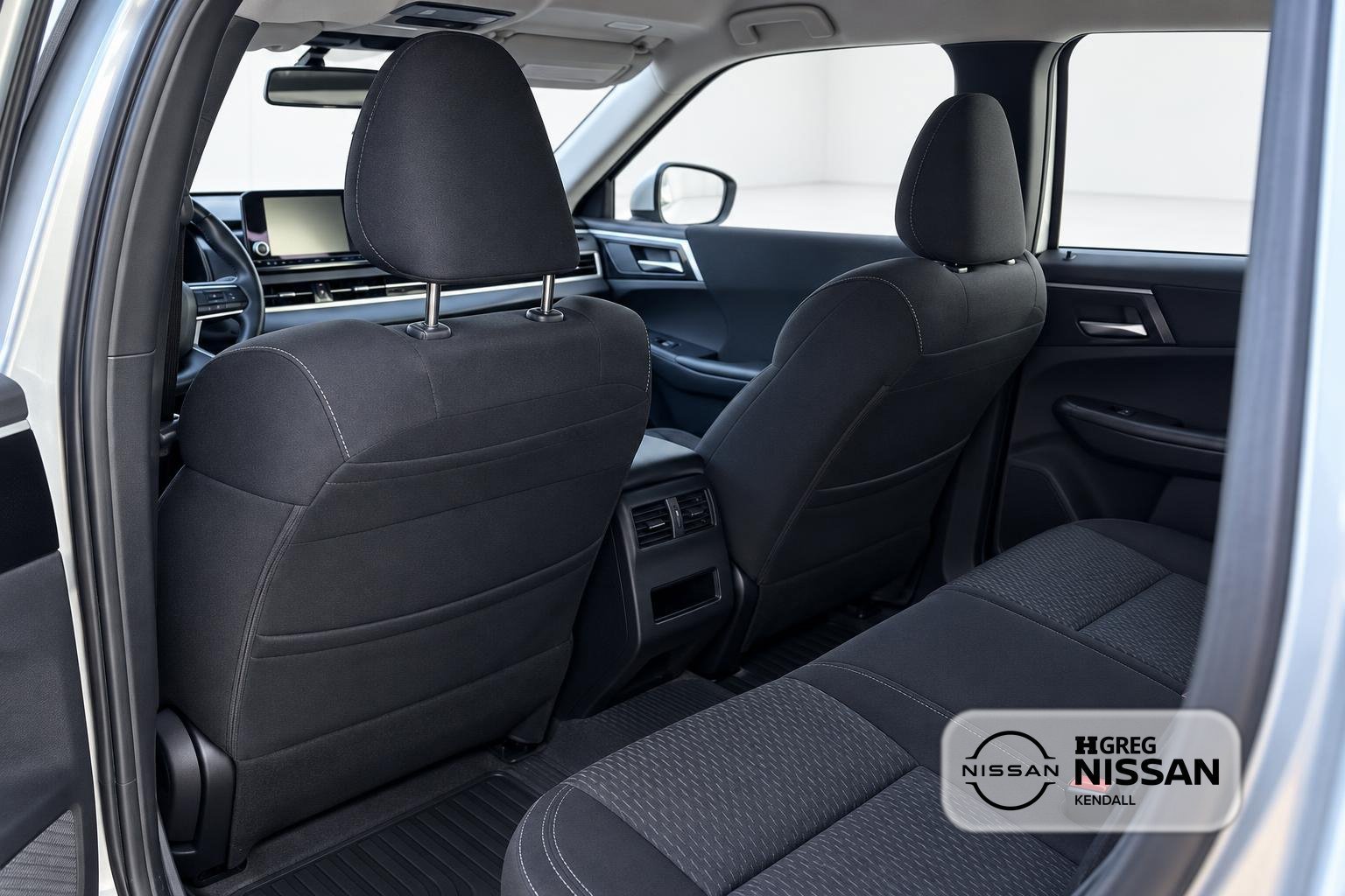 Used 2023 Mitsubishi Outlander ES FWD image 12