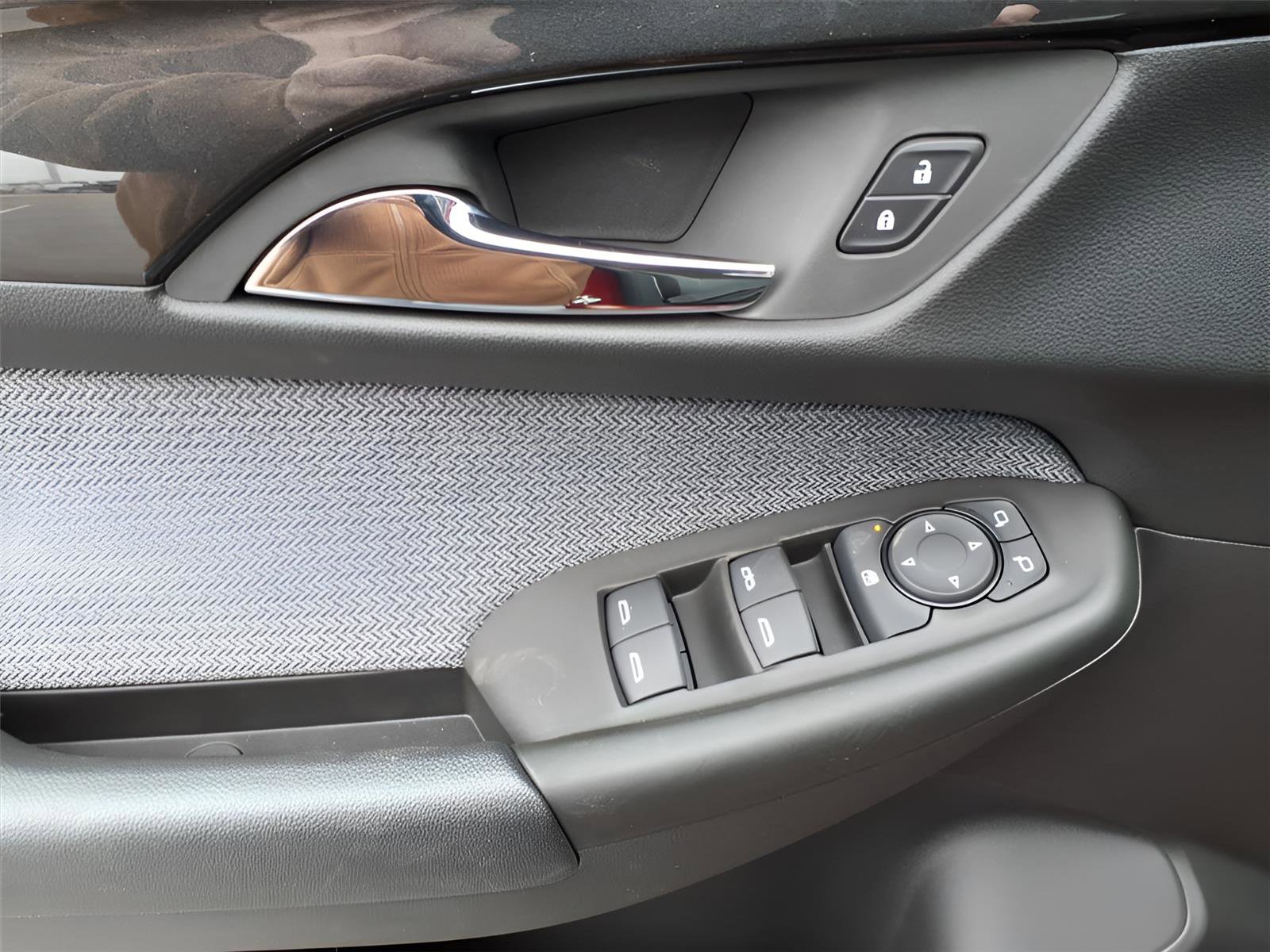 New 2026 Chevrolet TrailBlazer LT w/ LT Cold Weather Package image 12