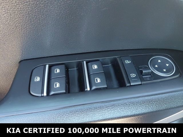 Certified 2023 Kia Soul LX FWD image 19
