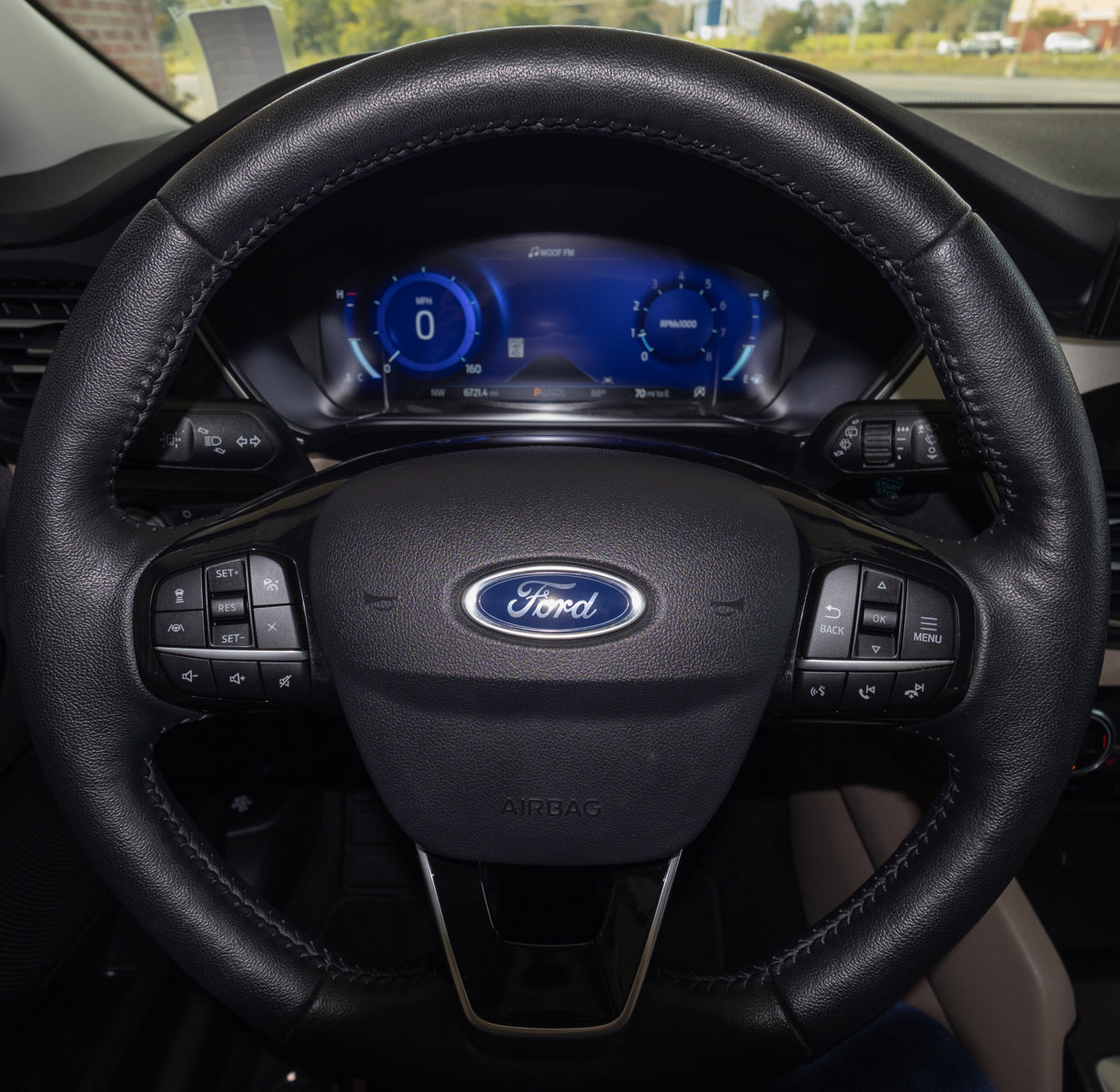 Used 2021 Ford Escape SEL w/ Technology Package AWD/4WD image 11
