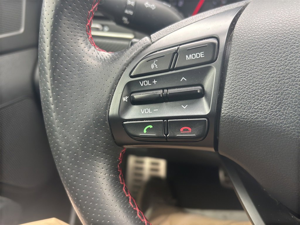 Used 2018 Hyundai Elantra Sport image 26