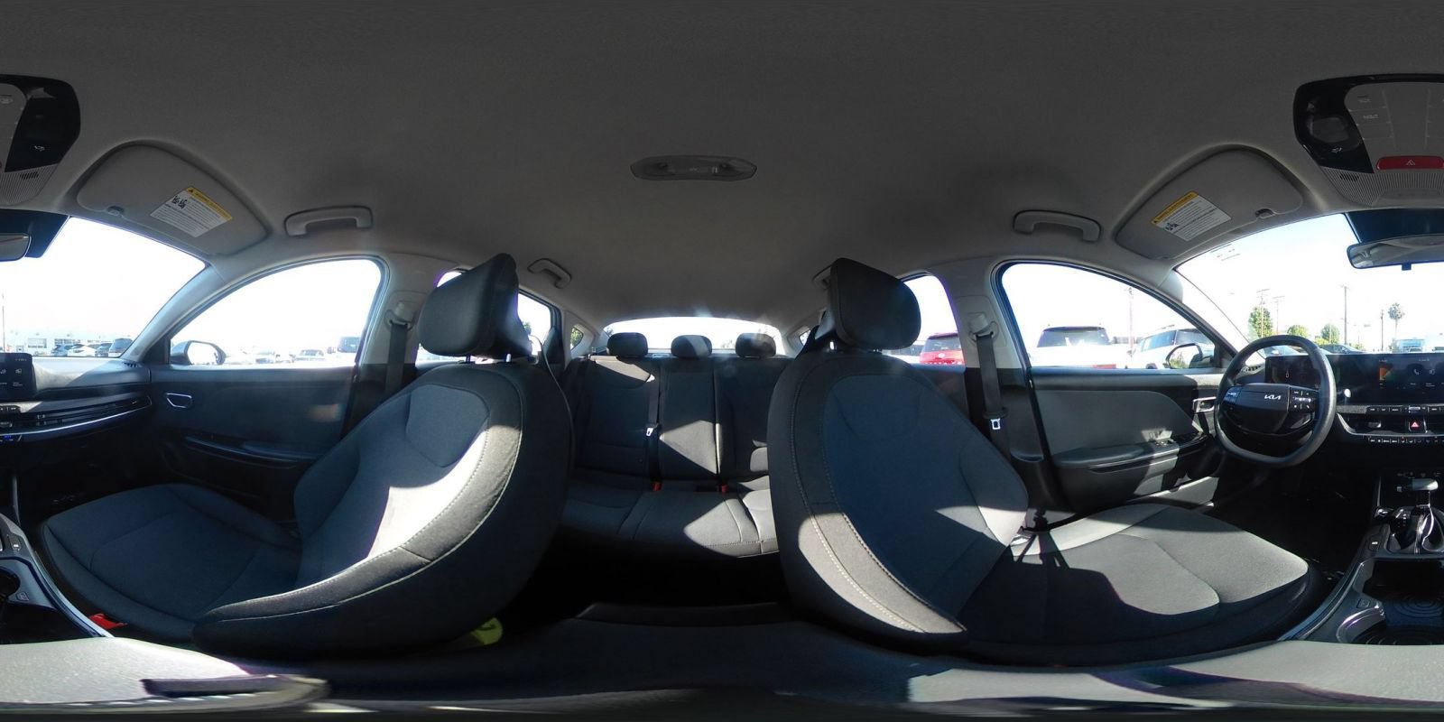 Used 2025 Kia K4 FWD image 38