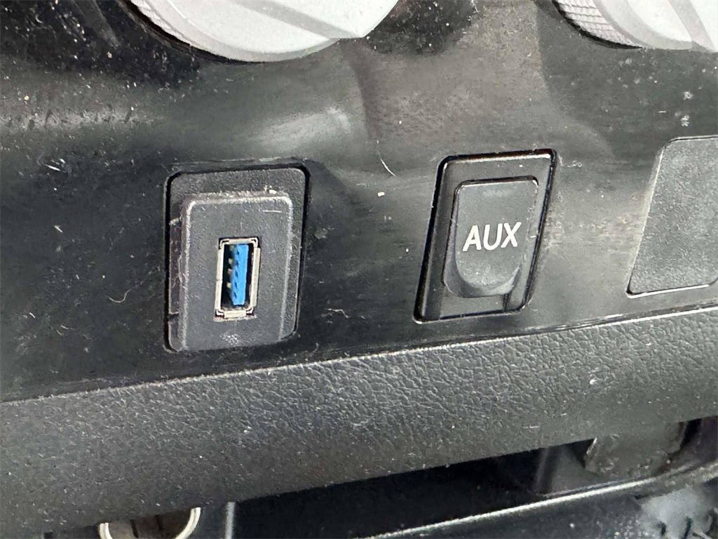 Used 2008 Toyota Tundra 4x4 Double Cab image 10