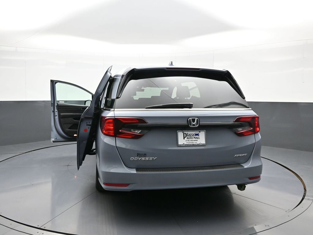 Certified 2024 Honda Odyssey Sport image 49