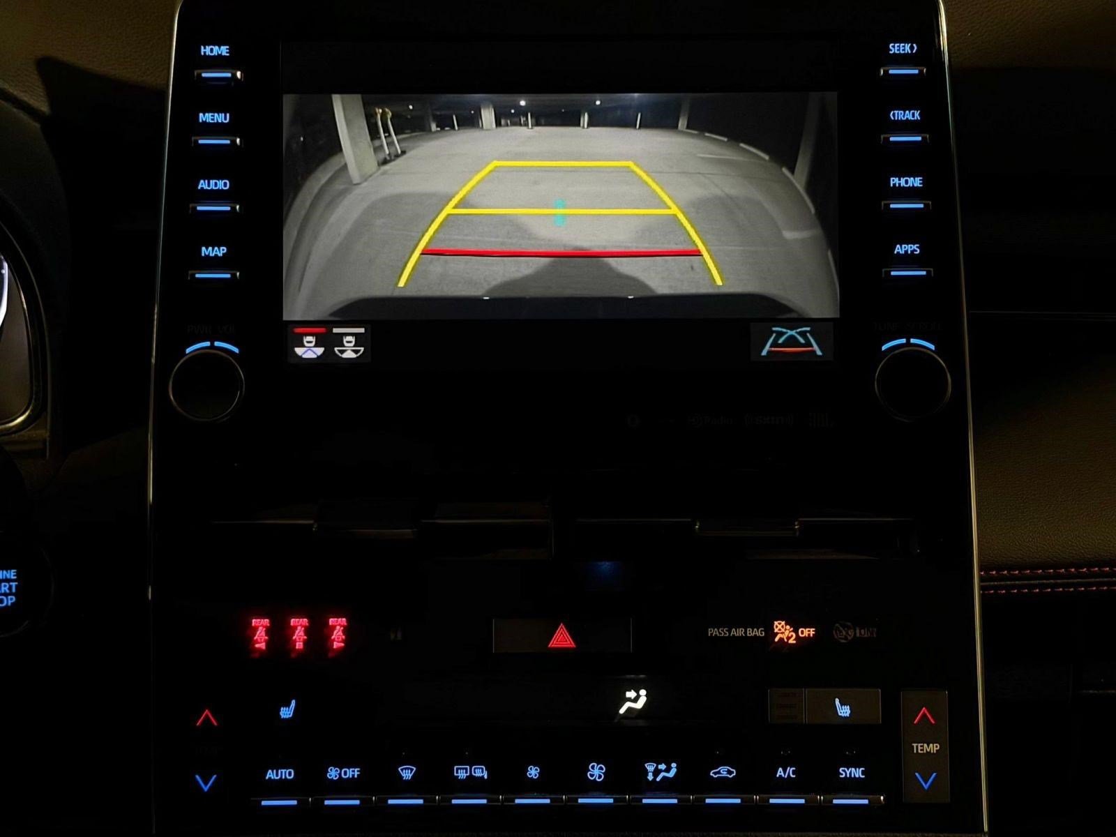 Used 2021 Toyota Avalon TRD FWD image 21