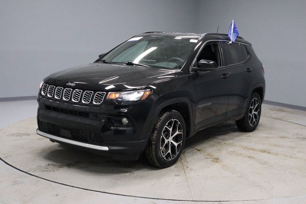 Used 2024 Jeep Compass Limited image 6