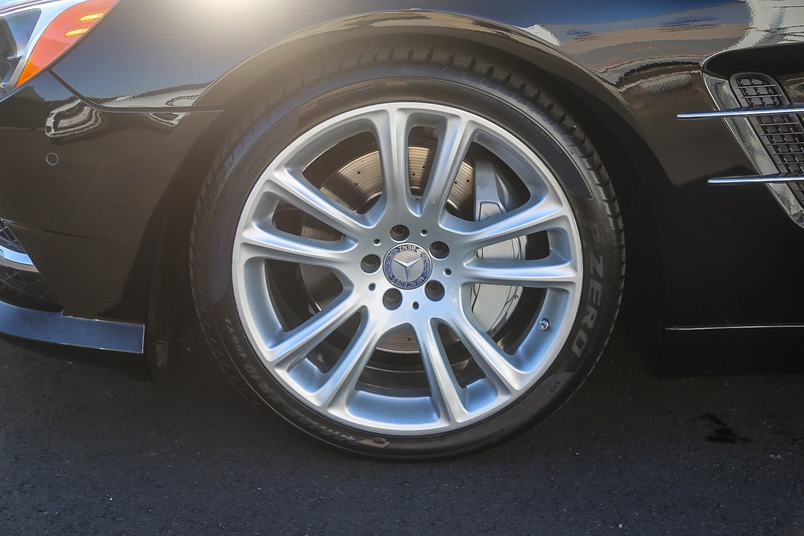 Used 2013 Mercedes-Benz SL 550 image 9