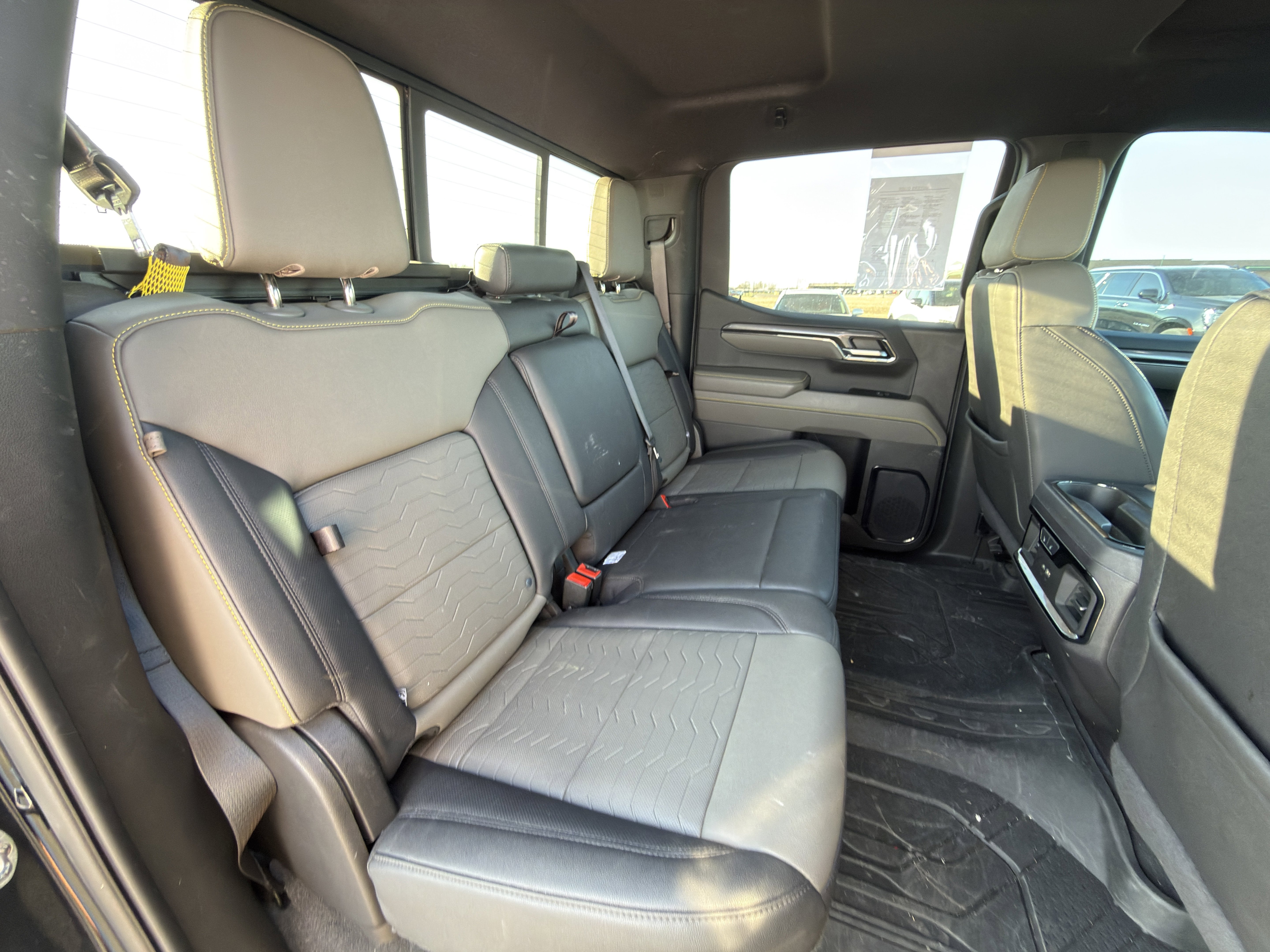 Used 2024 Chevrolet Silverado 1500 ZR2 w/ Technology Package image 12