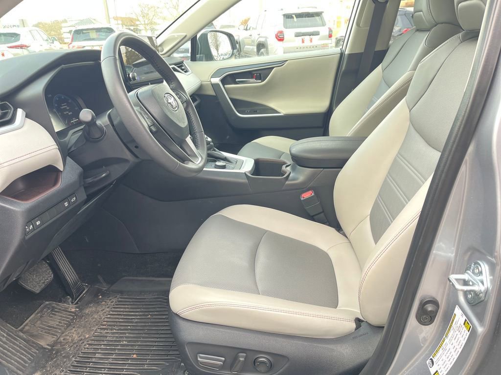 Certified 2024 Toyota RAV4 Limited AWD/4WD image 12