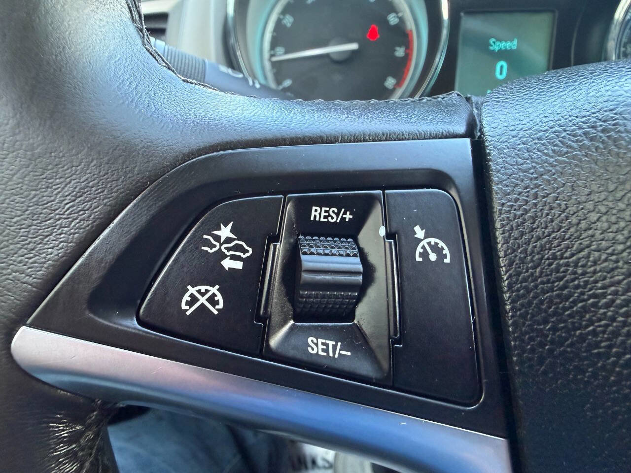 Used 2014 Buick Verano Convenience image 17