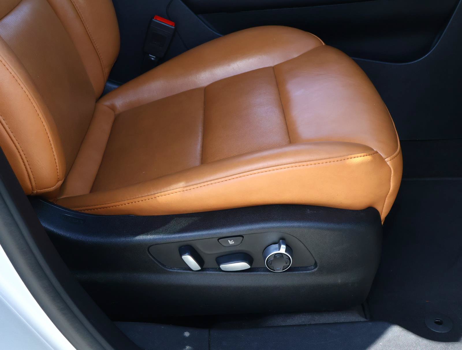 Used 2022 Cadillac XT4 Sport FWD image 23