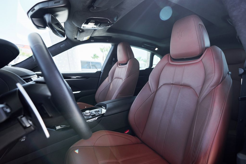 Used 2022 Maserati Levante Modena image 29