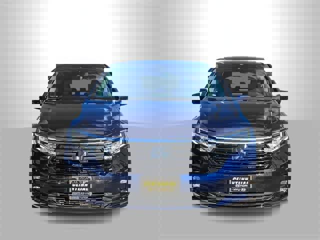 Used 2023 Honda Odyssey Elite image 3