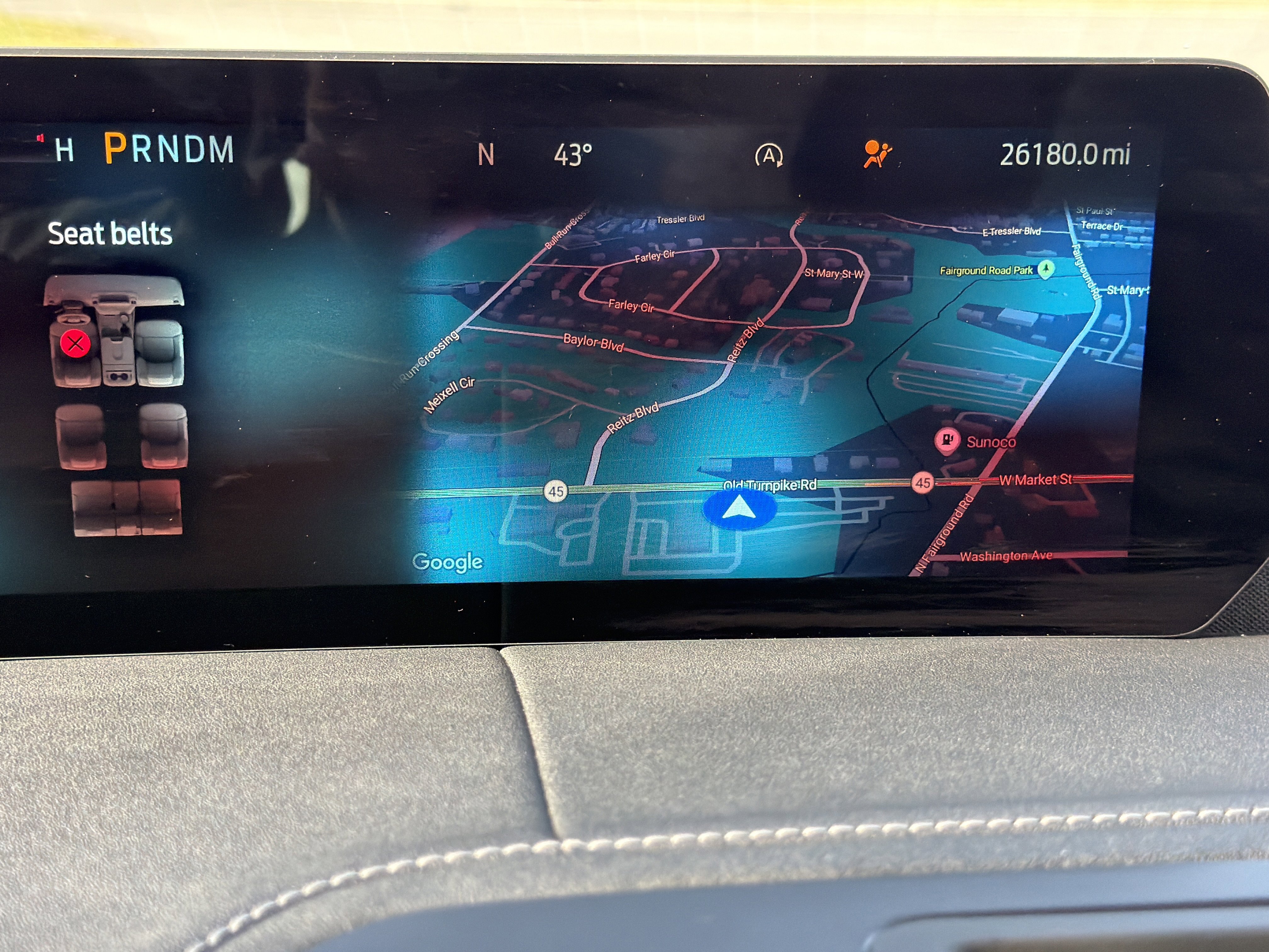 Certified 2025 Ford Expedition Platinum w/ Driver's Package image 26