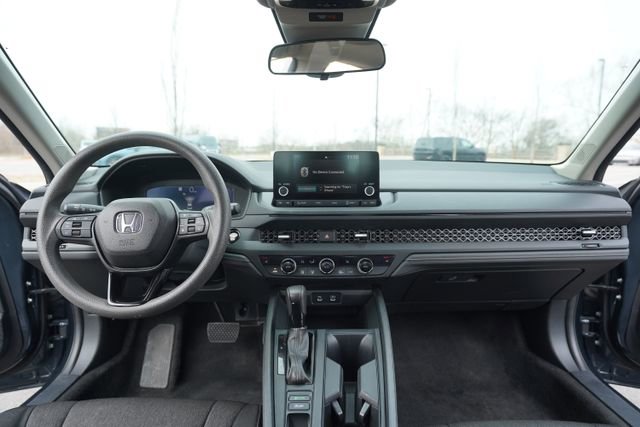 Used 2023 Honda Accord EX image 27