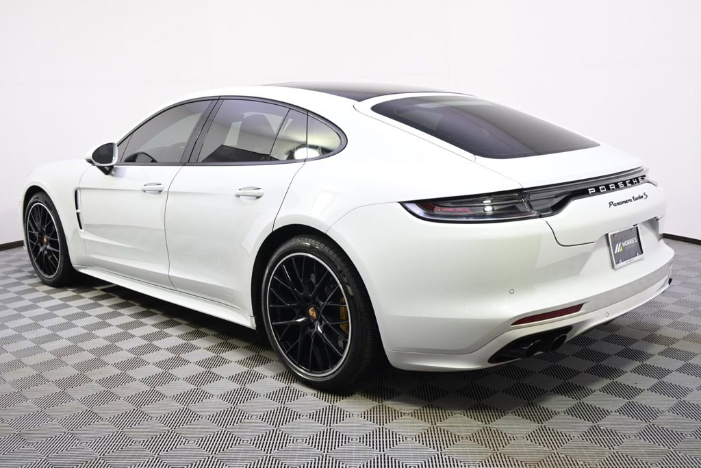 Used 2023 Porsche Panamera Turbo S image 3