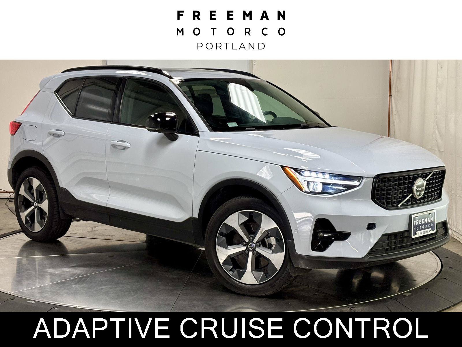 Used 2026 Volvo XC40 B5 Plus w/ Protection Package Premier AWD/4WD image 1