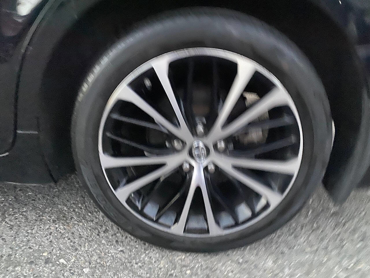 Used 2019 Toyota Camry SE image 42