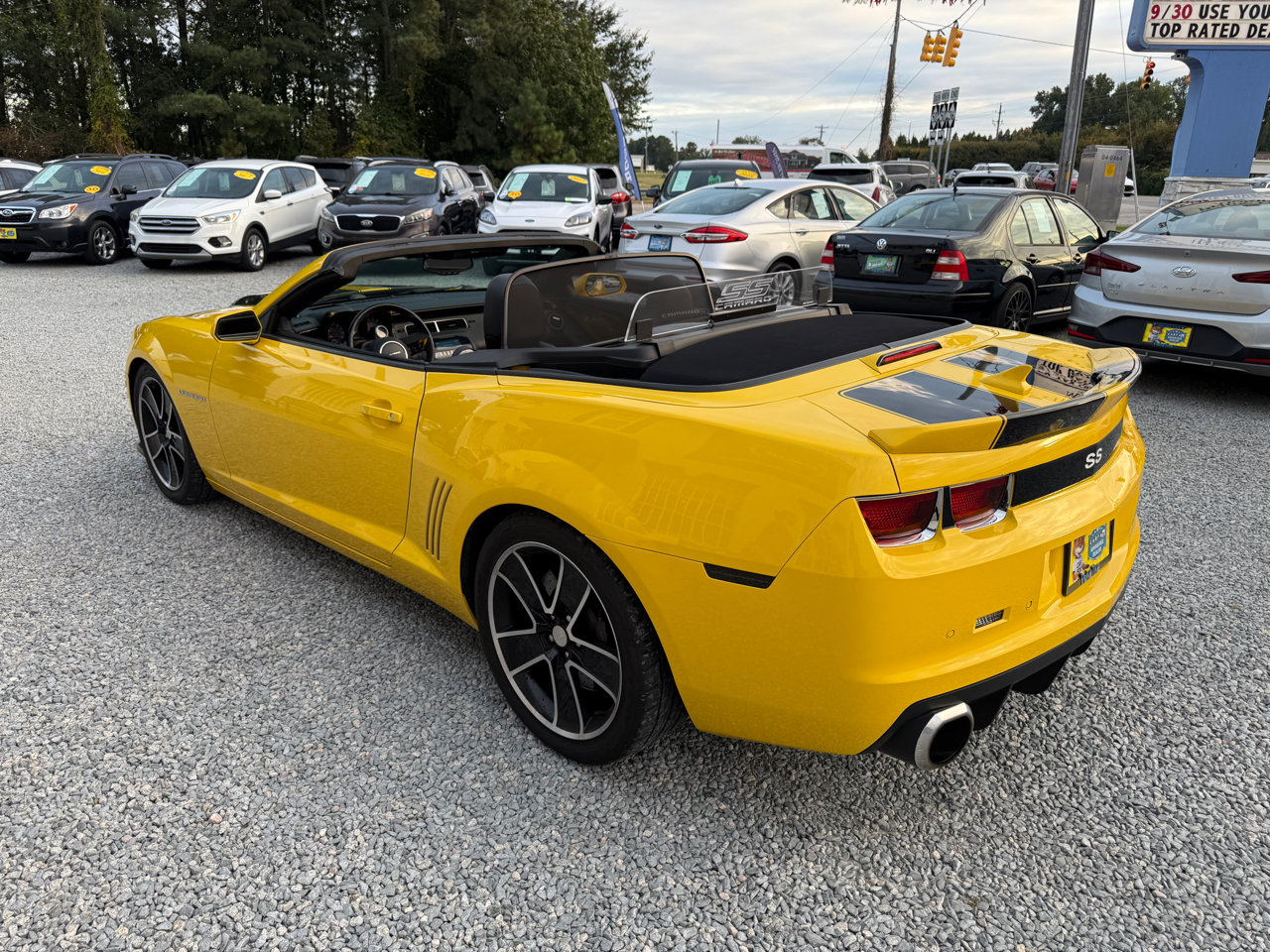 Used 2011 Chevrolet Camaro SS w/ RS Package image 3