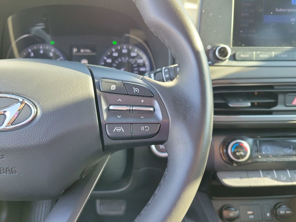 Used 2022 Hyundai Kona SEL w/ Convenience Package image 24