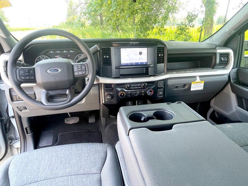New 2025 Ford F250 XL w/ STX Appearance Package image 19