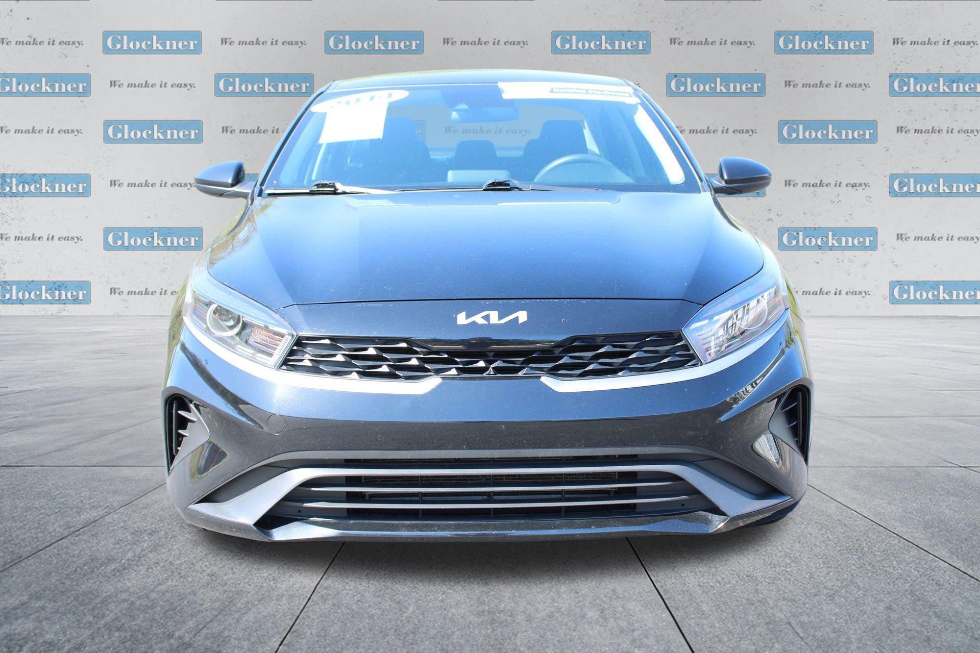 Used 2024 Kia Forte LXS image 2