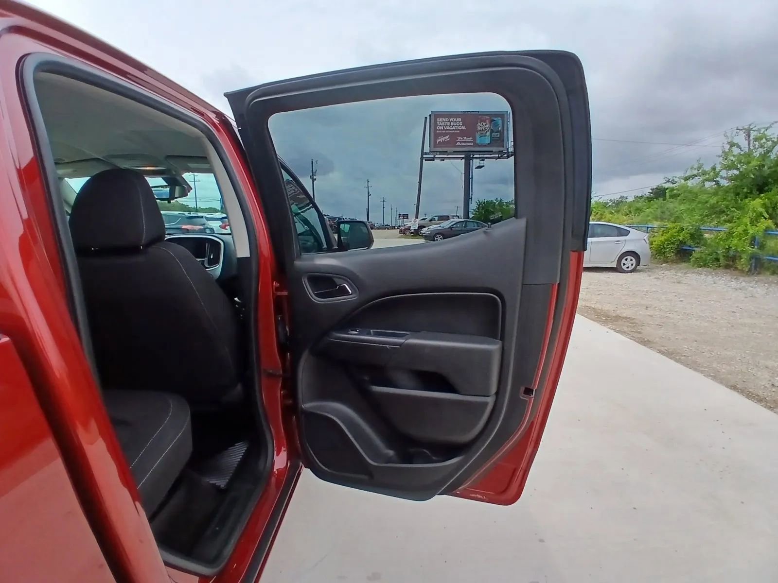 Used 2016 Chevrolet Colorado LT RWD image 17