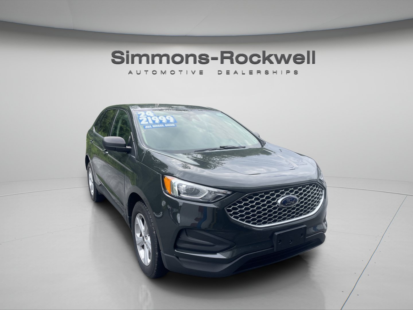 Used 2024 Ford Edge SE w/ Cargo Accessory Package AWD/4WD image 7