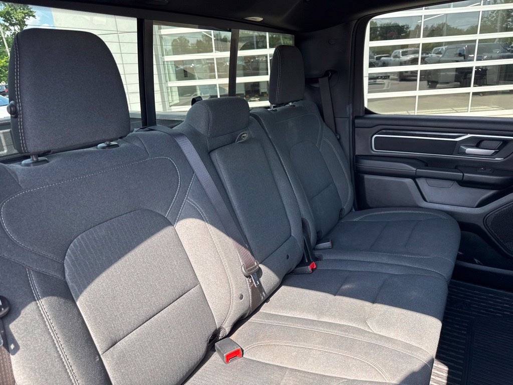 Used 2023 RAM 1500 Big Horn AWD/4WD image 39