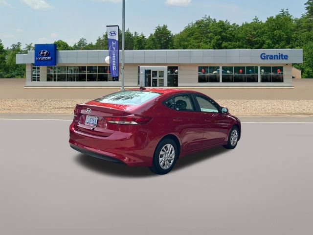 Used 2017 Hyundai Elantra SE w/ Cargo Package FWD image 7