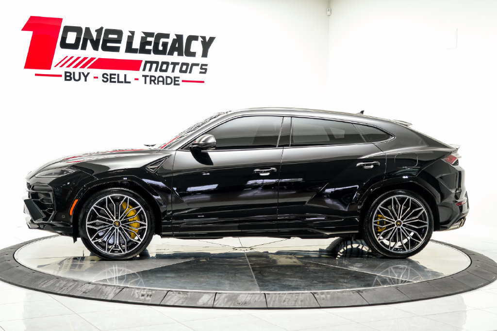 Used 2025 Lamborghini Urus SE AWD/4WD image 12