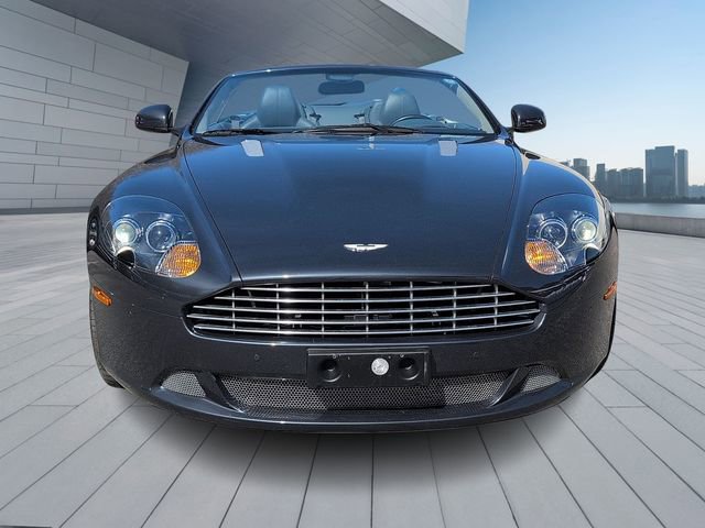 Used 2011 Aston Martin DB9 Volante image 2