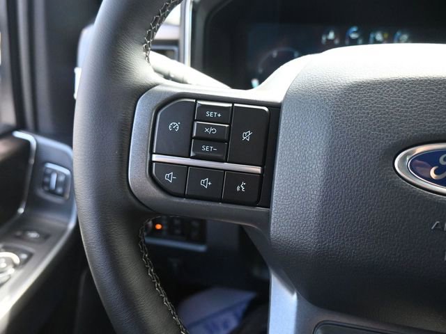 New 2026 Ford F250 Lariat w/ Chrome Package image 15
