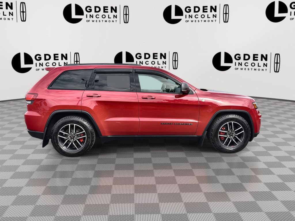 Used 2019 Jeep Grand Cherokee Trailhawk w/ Trailhawk Luxury Group AWD/4WD image 9