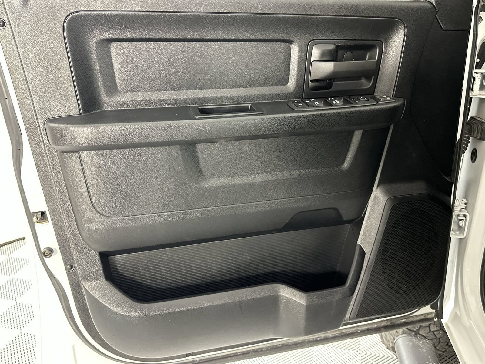 Used 2024 RAM 2500 Tradesman w/ Protection Group AWD/4WD image 28