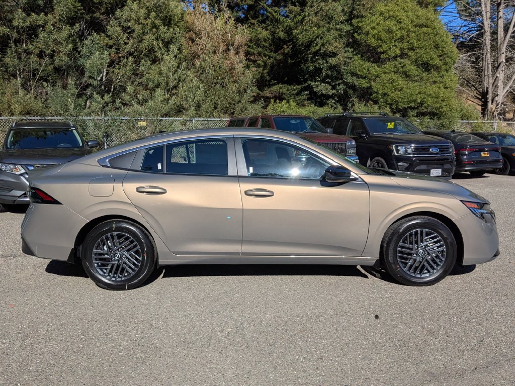 New 2027 Nissan Sentra SV FWD image 4