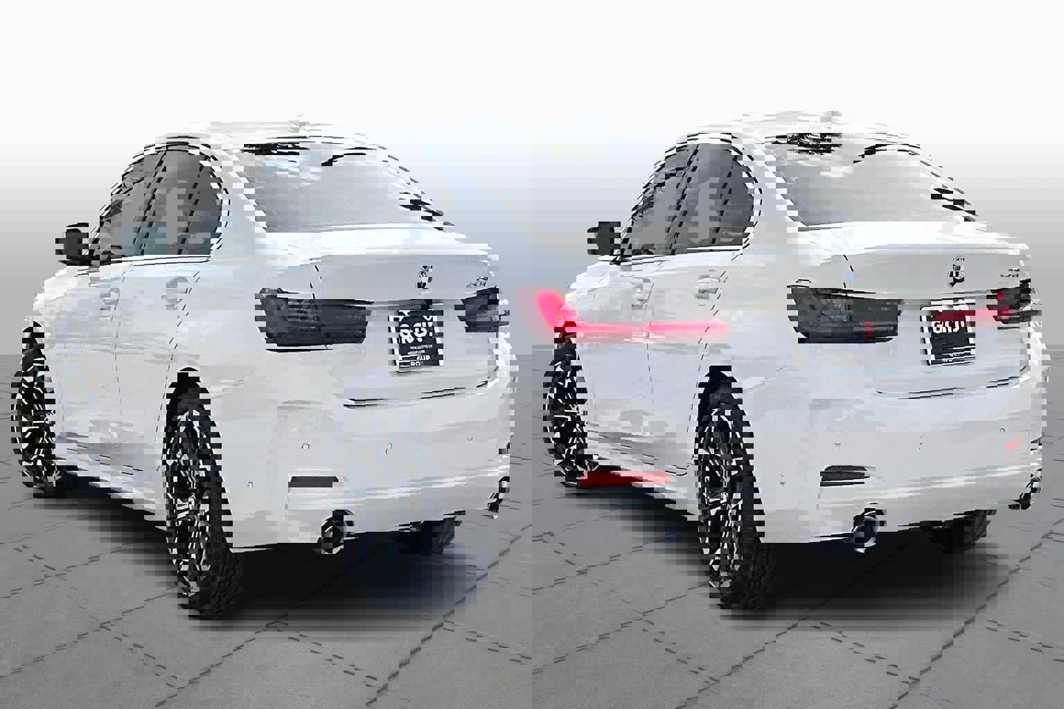 Used 2026 BMW 330i Sedan w/ Convenience Package image 11