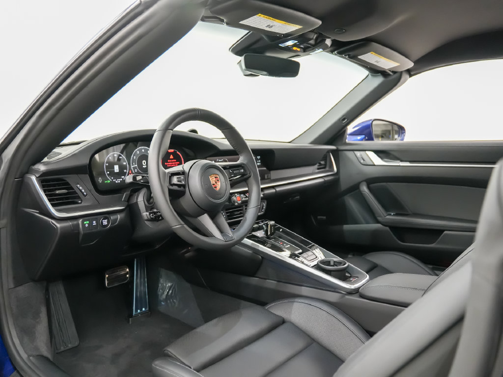 Certified 2026 Porsche 911 Carrera RWD image 4