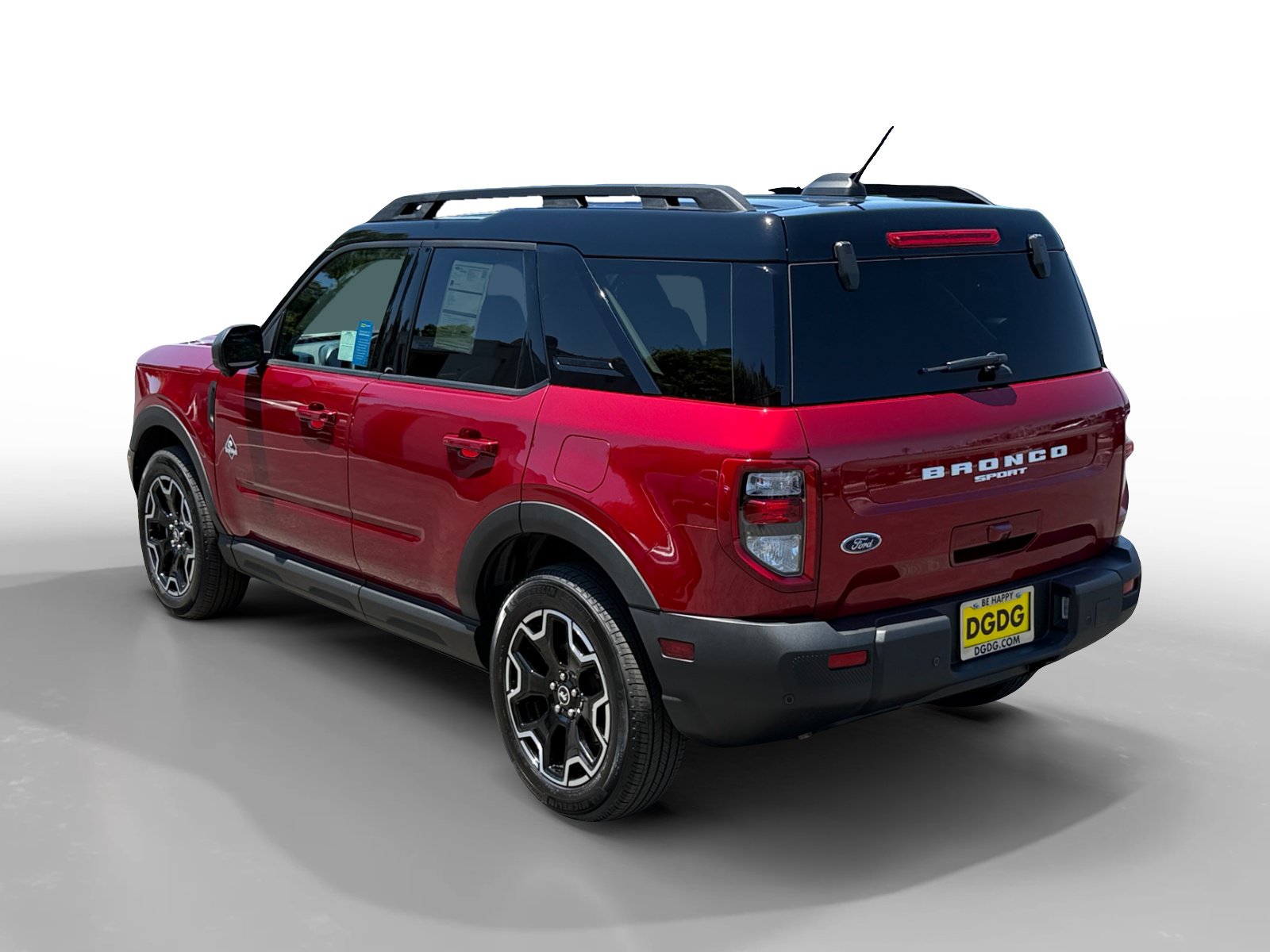 Certified 2025 Ford Bronco Sport Outer Banks w/ Outer Banks Tech Package+ AWD/4WD image 3