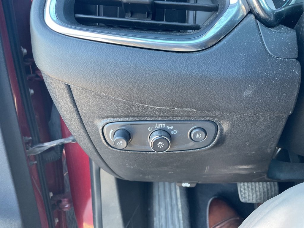 Used 2020 Chevrolet Equinox LT image 12