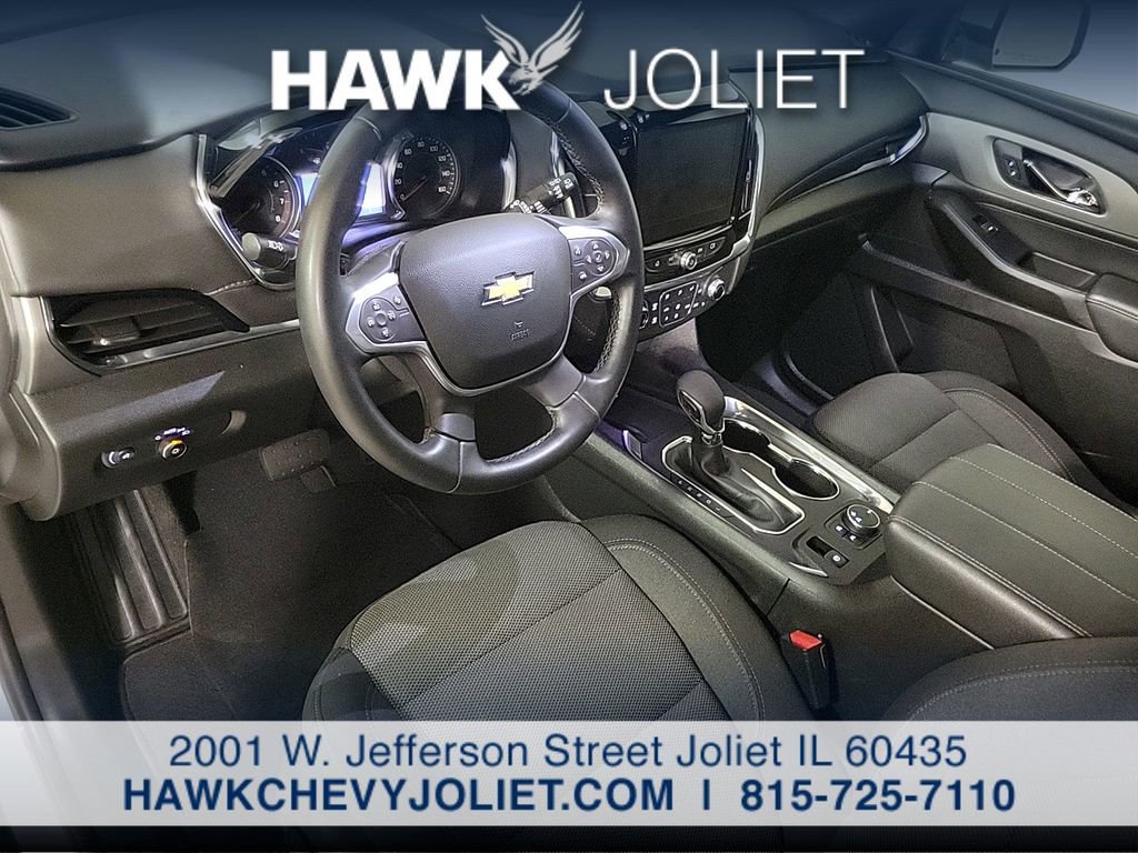 Used 2023 Chevrolet Traverse LT image 13