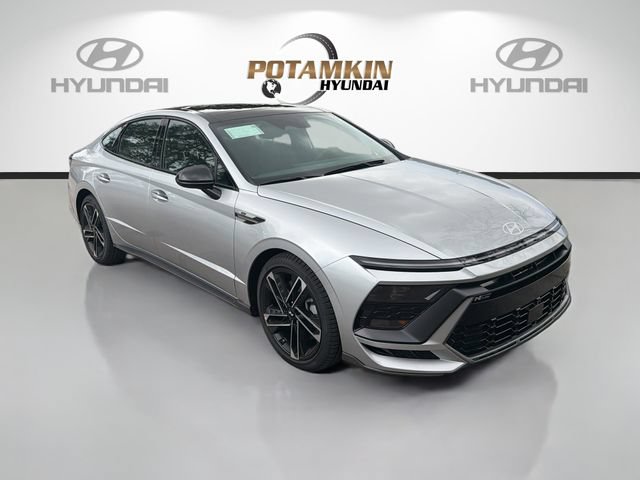 New 2026 Hyundai Sonata N Line FWD image 3