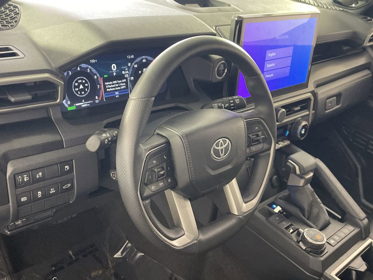 Used 2025 Toyota 4Runner Limited w/ Tow Technology Package AWD/4WD image 11