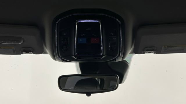 Used 2022 Jeep Grand Cherokee L Limited image 28