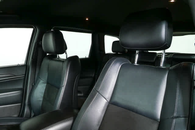 Used 2021 Jeep Grand Cherokee Laredo X image 5