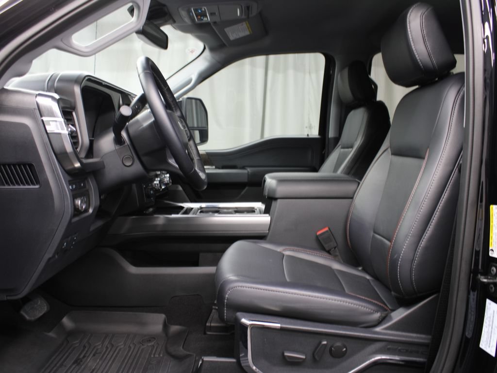 Used 2024 Ford F350 Lariat w/ FX4 Off-Road Package AWD/4WD image 15