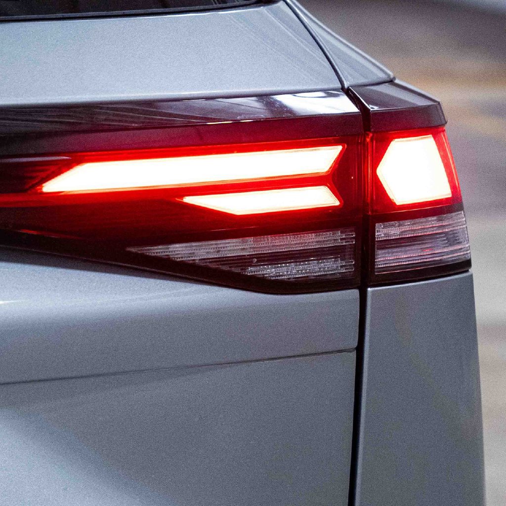 New 2026 Volkswagen Tiguan SE AWD/4WD image 6