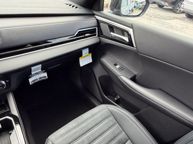 New 2026 Mitsubishi Outlander LE FWD image 19