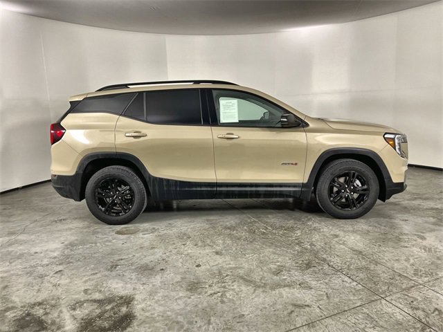 Certified 2022 GMC Terrain AT4 w/ Infotainment Package II image 9