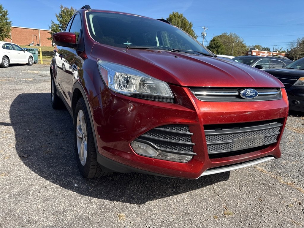 Used 2015 Ford Escape SE w/ Equipment Group 201A